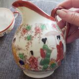 Pot a lait et 2 tasses porcelaine fine japonaise