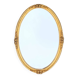 Ancien miroir mural ovale en résine dorée - 63 cm