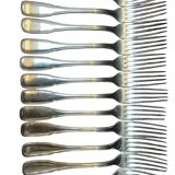 Silver metal cutlery set