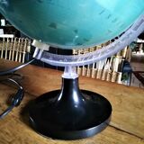 Bright globe of the 1970s