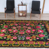 Moldovan carpet 185cm x 283cm