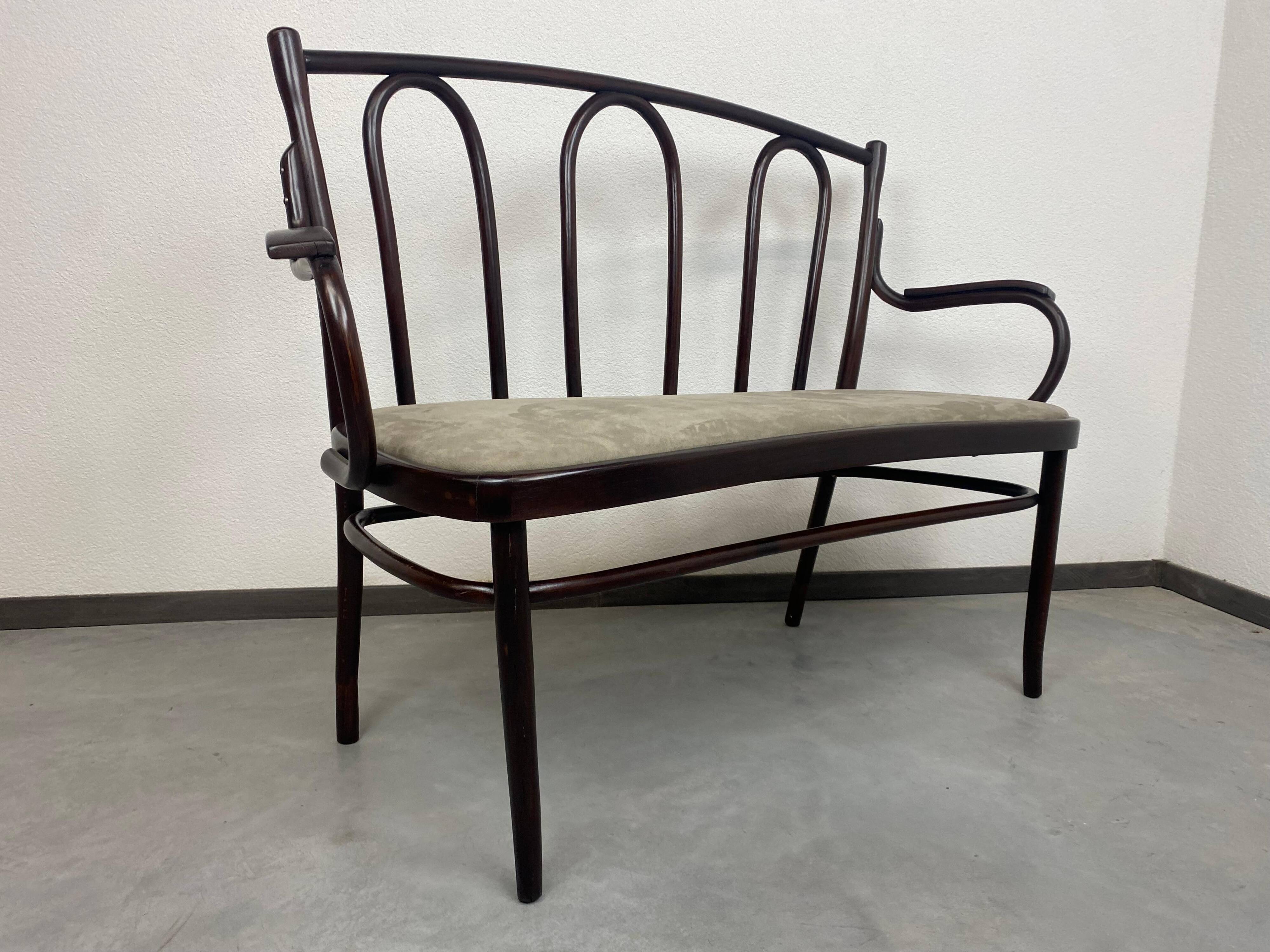 Thonet N°56 Sofa