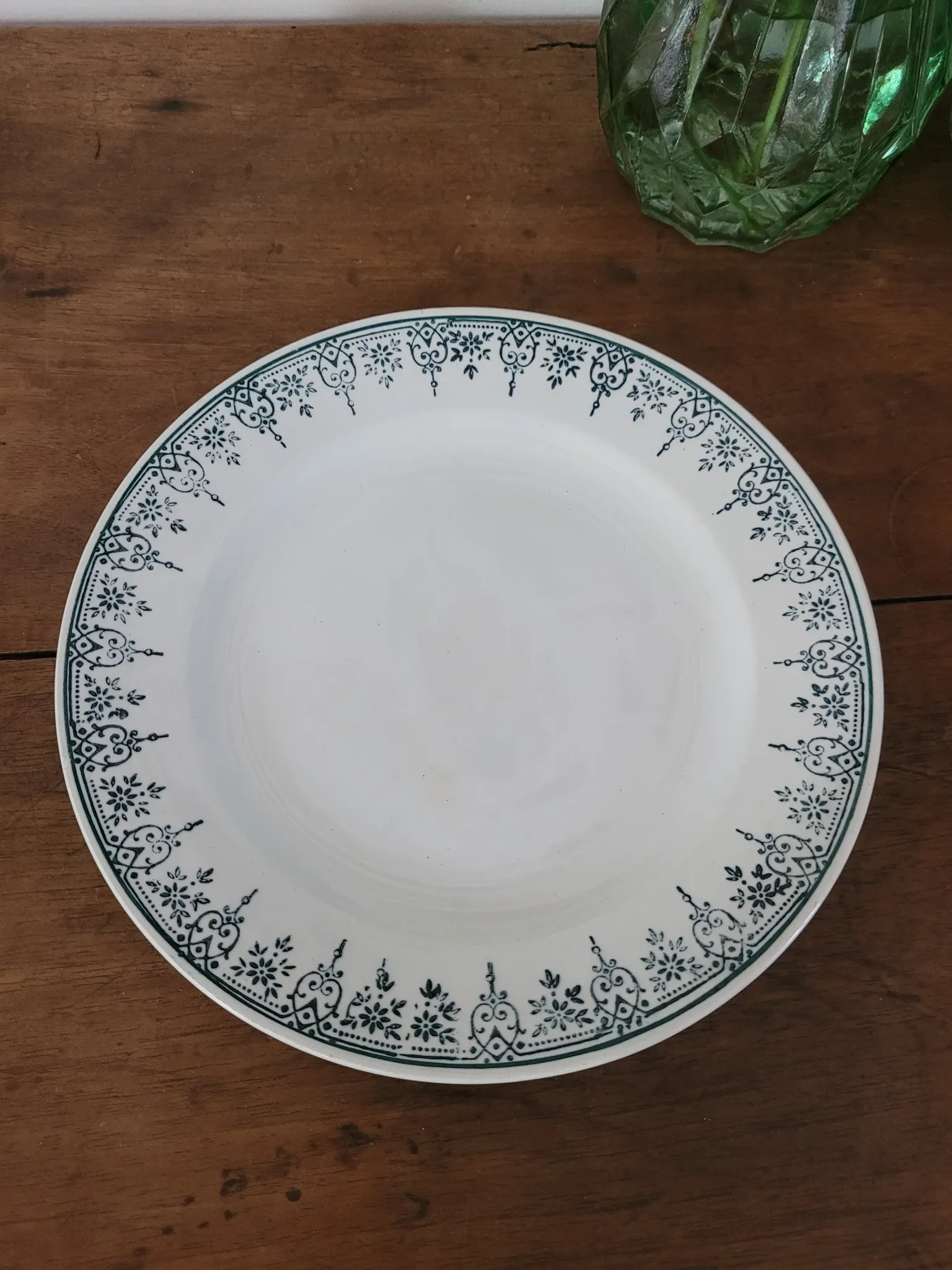 Saint Amandinoise dessert plate