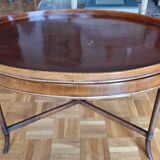 Table basse ovale en placage d’acajou