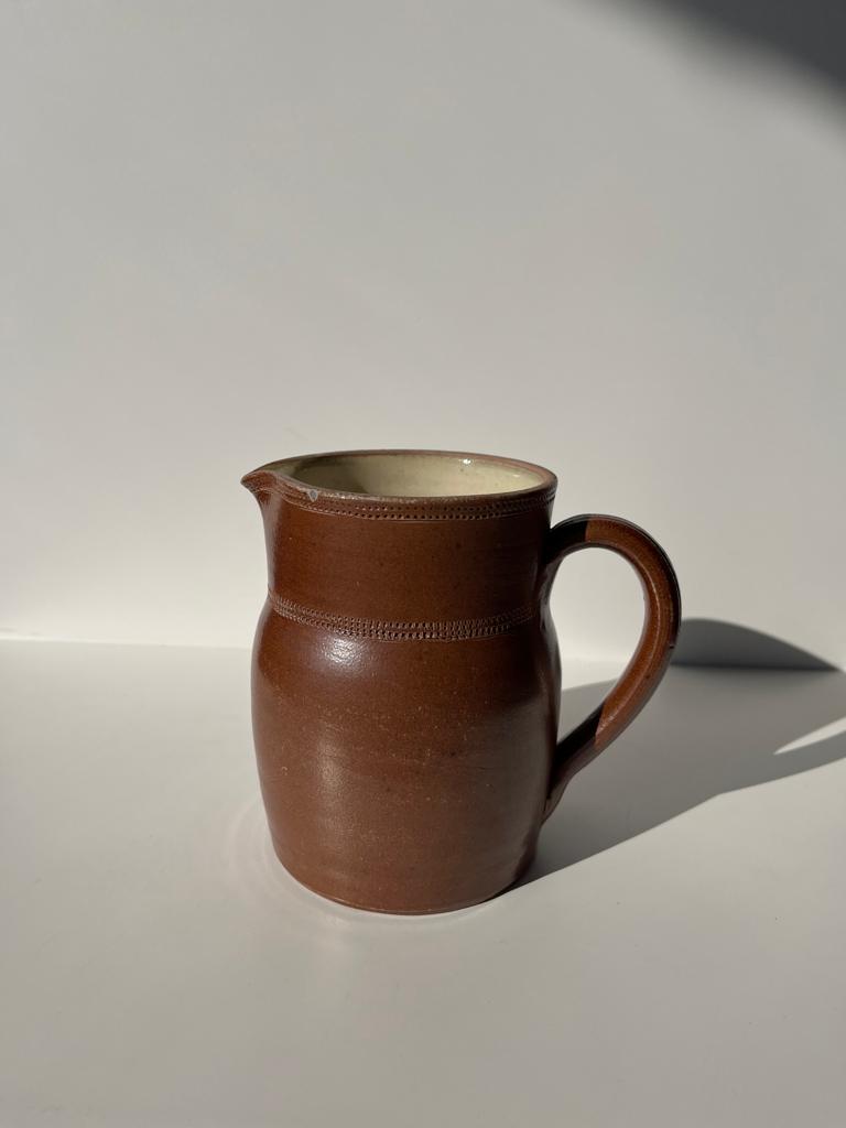 Brown ceramic pitcher H: 20 cm
