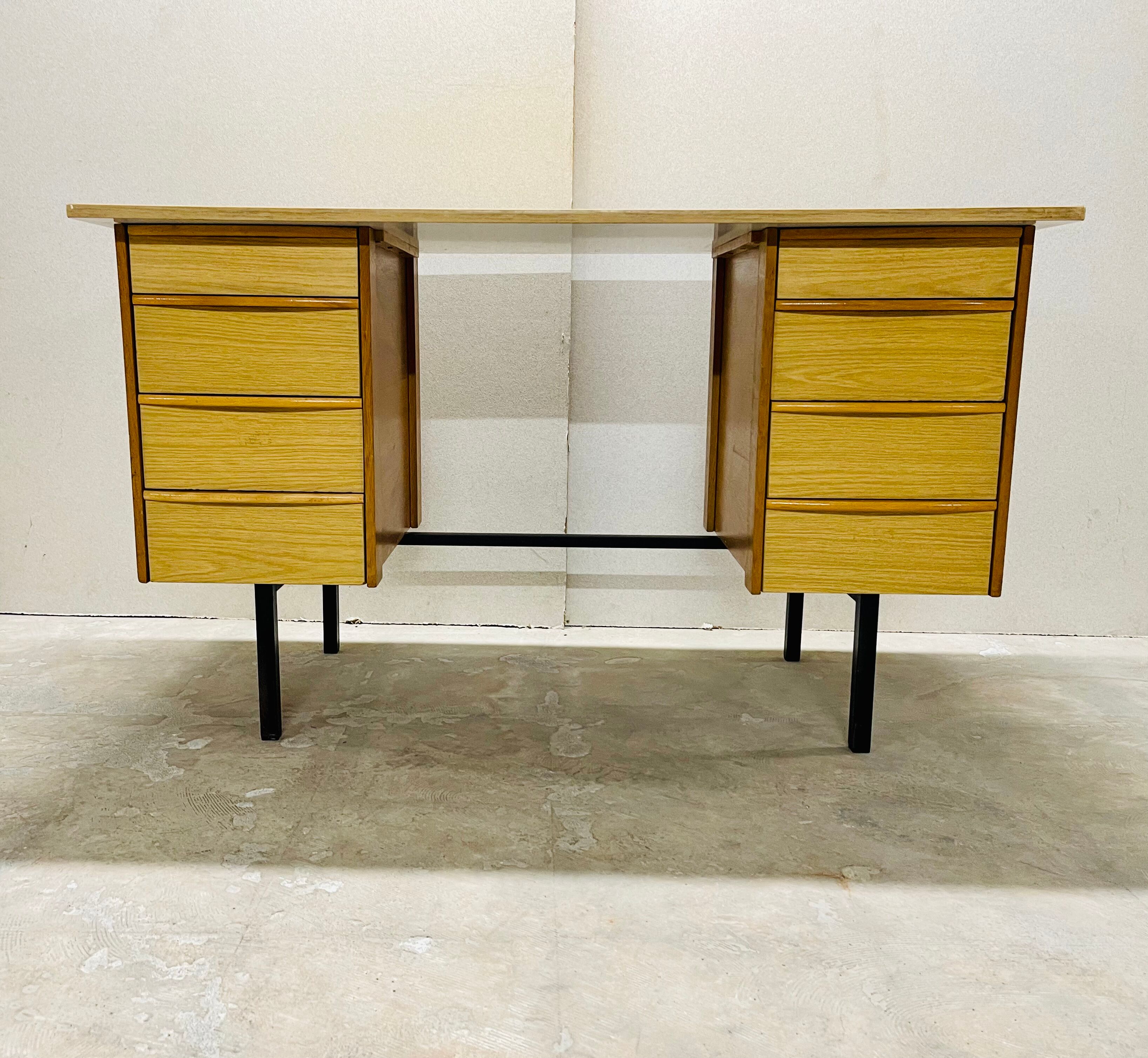 Formica desk