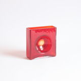 Diabolo red lens vase by Christian Tortu