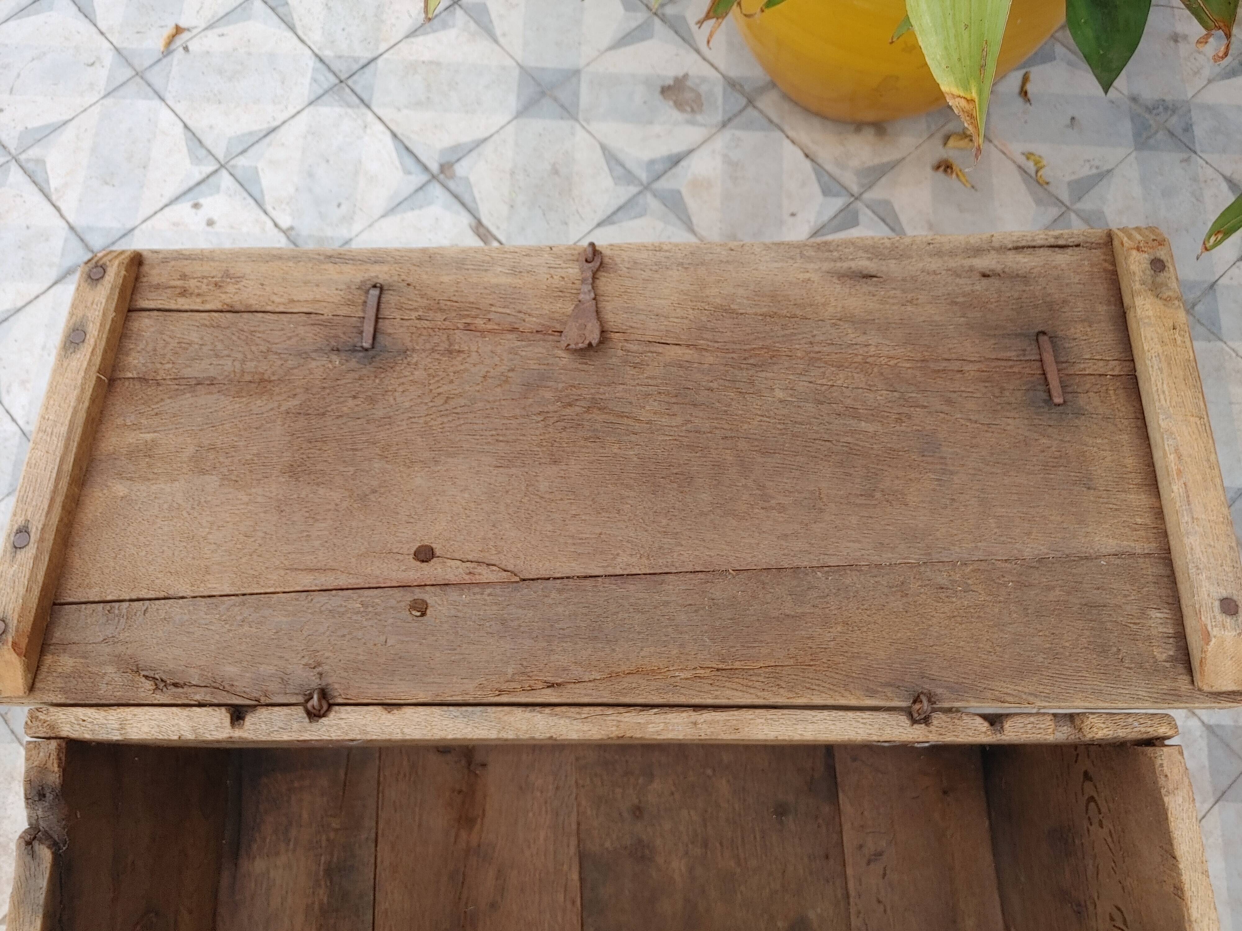 Very old solid oak chest Folk Art of Queyras