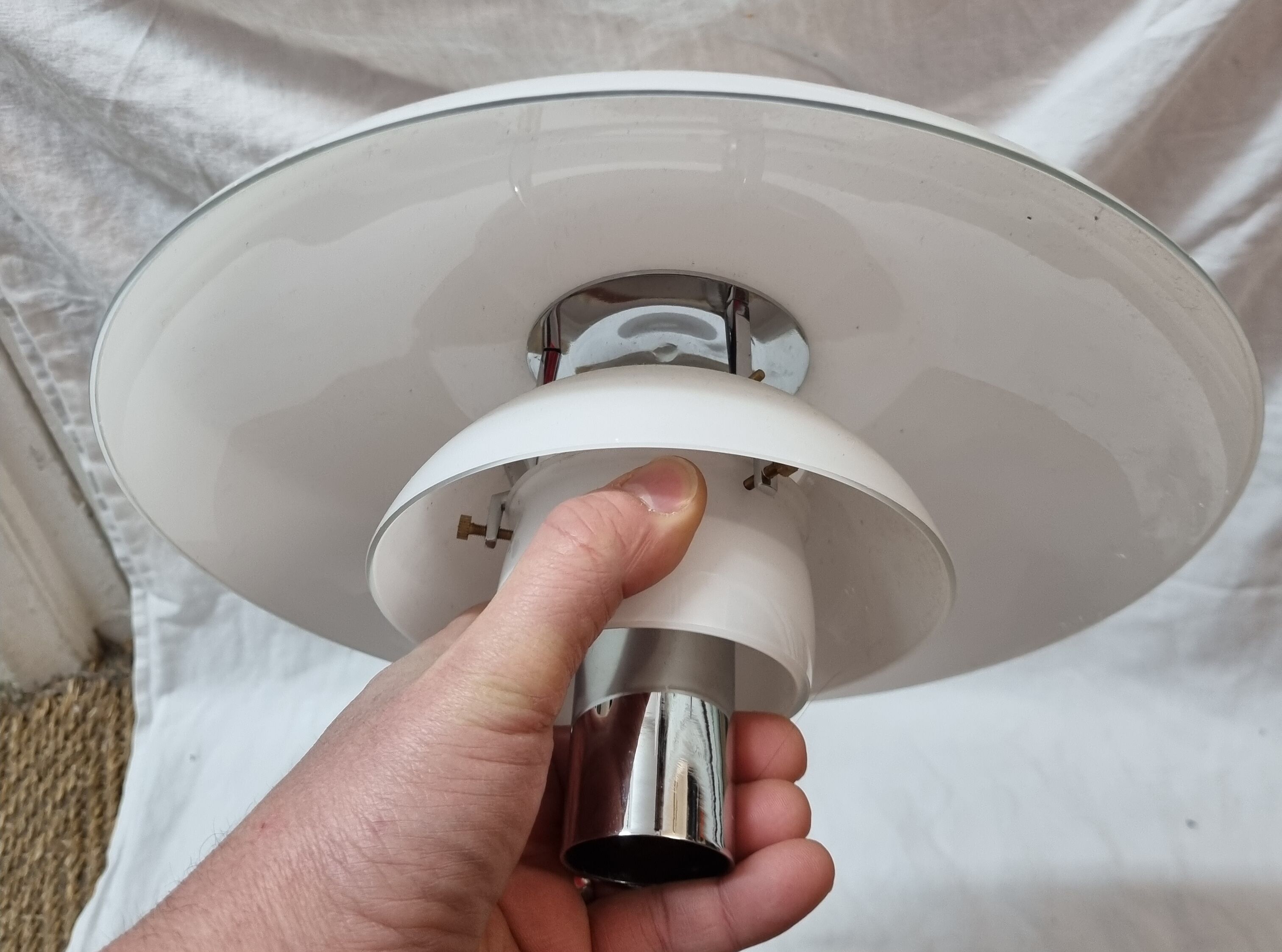 Poul Henningsen wall lamps, model PH3/2