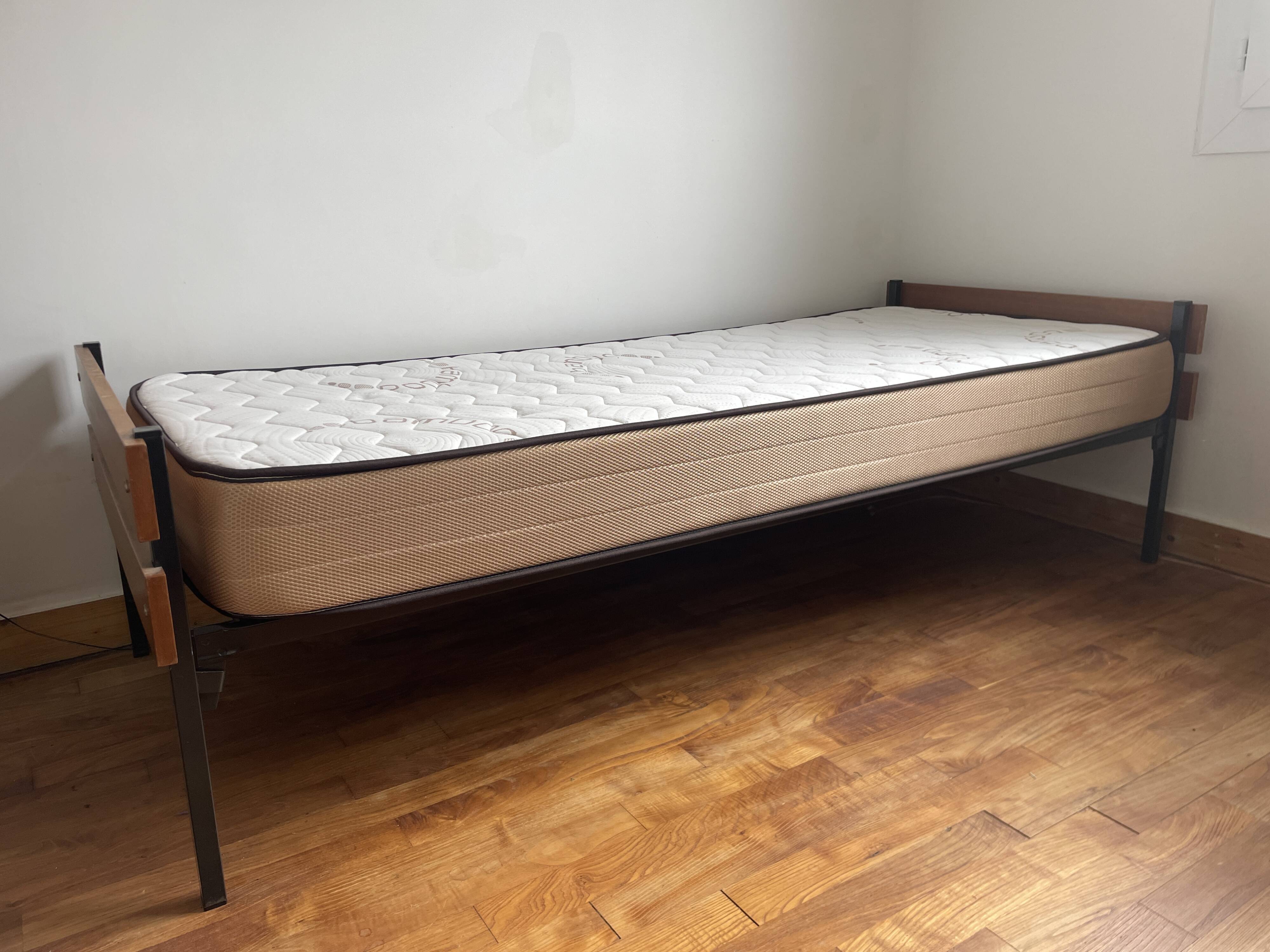 Lit 1 place, daybed en métal et teck Dico Holland, 1960