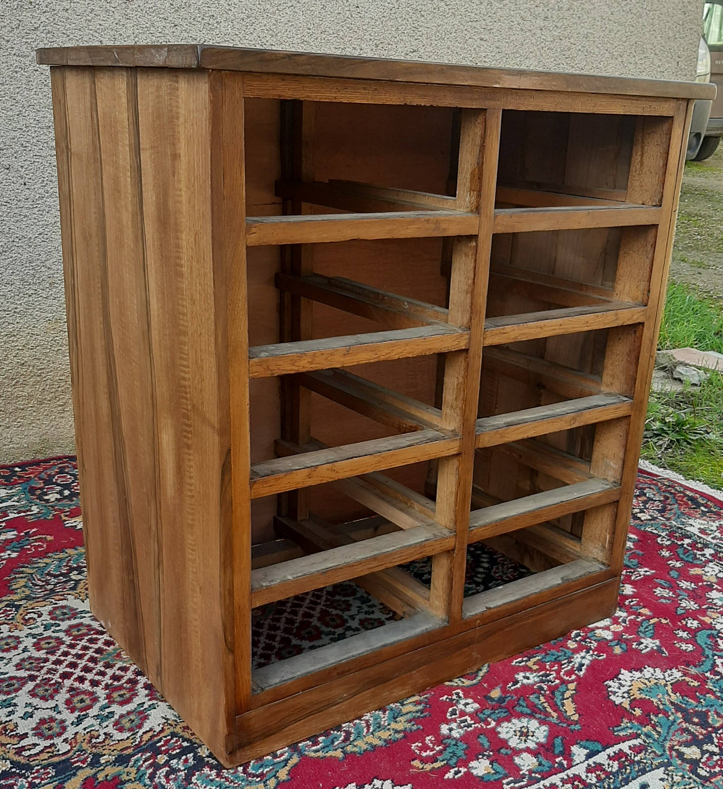 Low cabinet 10 drawers