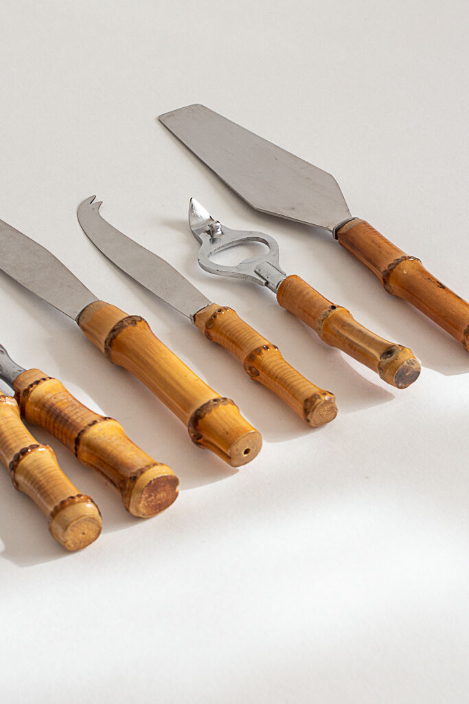 Set of five service covers, 60s (error on previous ad)