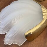 Paire d’appliques vintage en verre dépoli et laiton