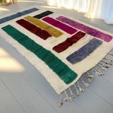 Handwoven traditional colorful beni mrirt rug, size 160 x 250 cm