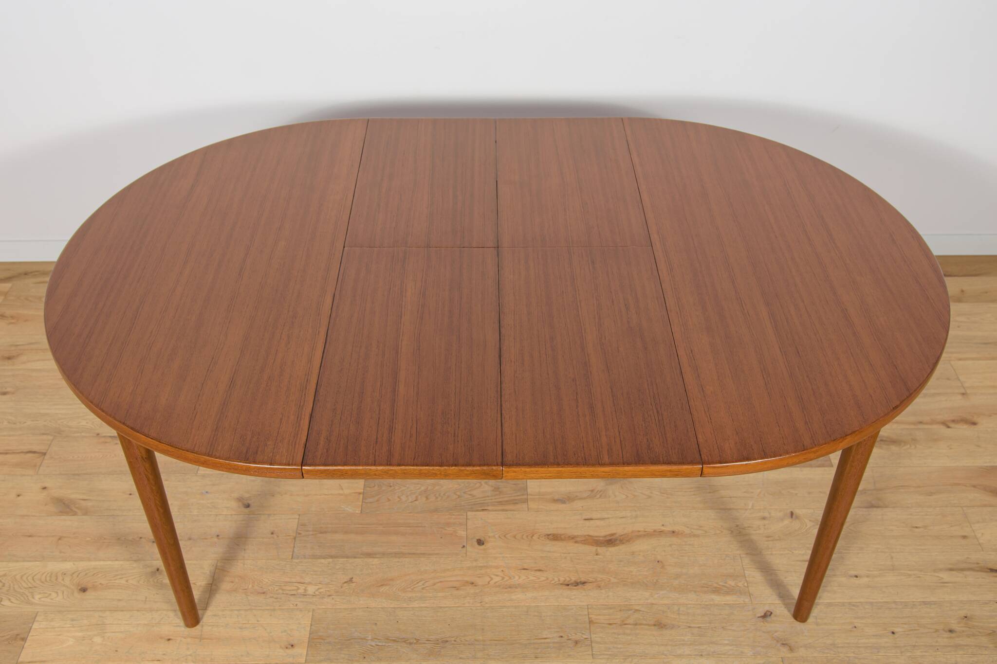 Mid-Century Round Teak Dining Table by Nils Jonsson for Hugo Troeds, Sweden