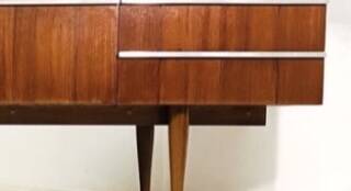 Enfilade scandinave vintage en teck