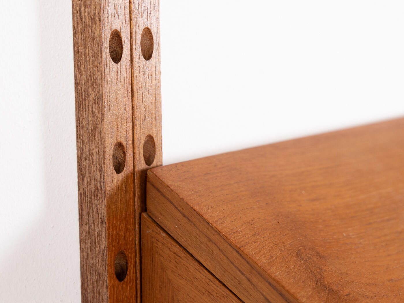 1960s Shelving system, Poul Cadovius