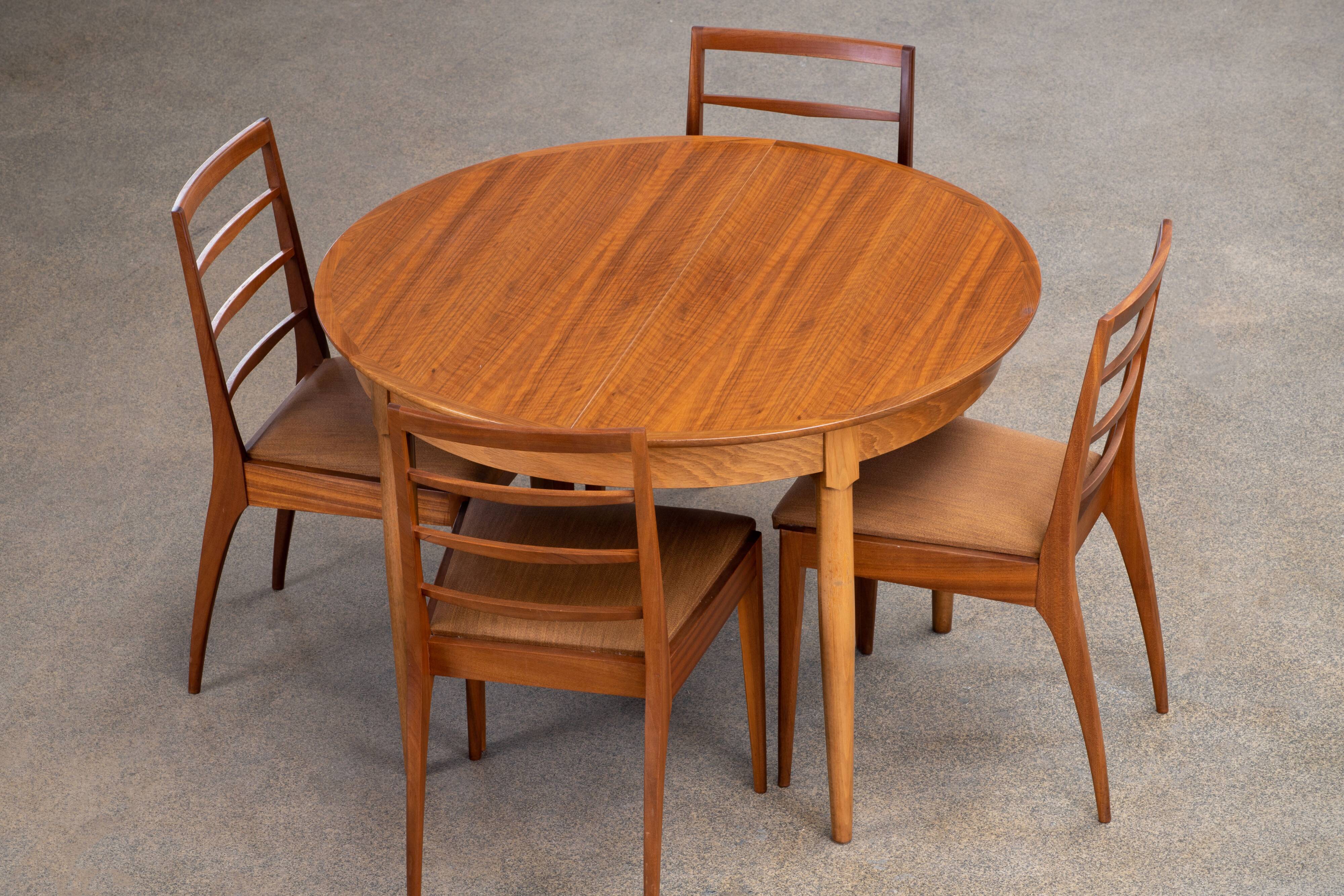 Vintage scandinavian table – 110 cm