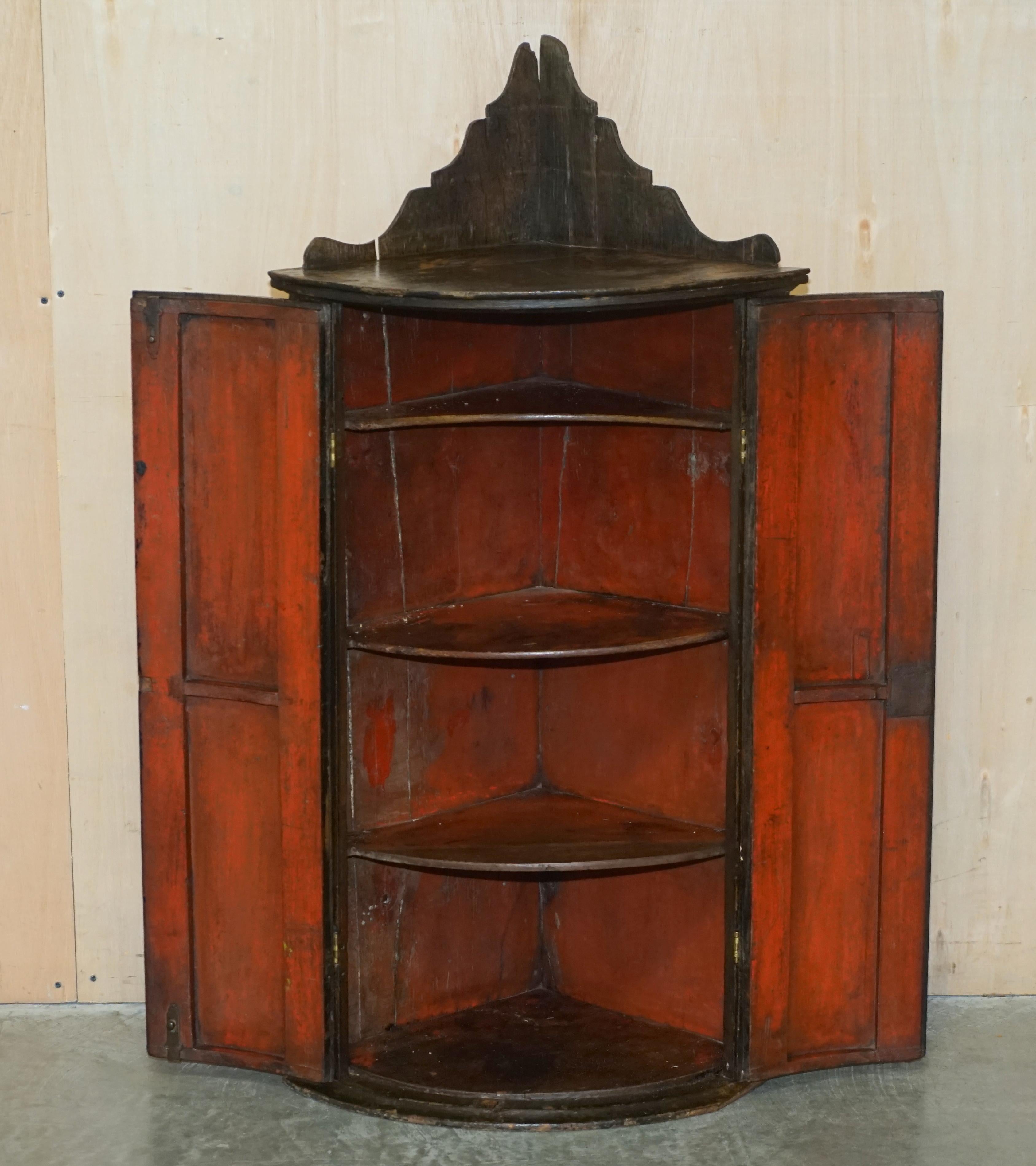 Pair of polychrome corner cabinets George I circa 1700