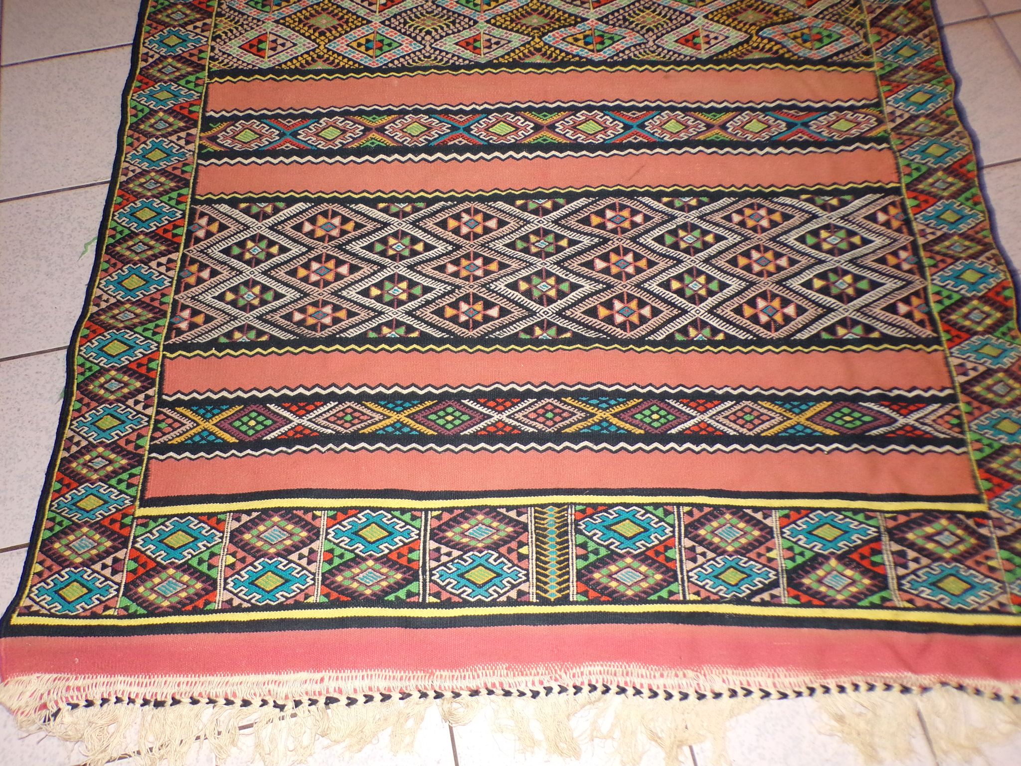 Tapis péruvien en laine, 230 cm x 148 cm