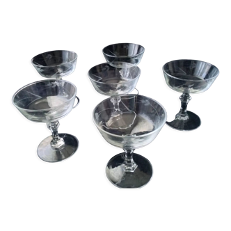 Set de 6 coupes à champagne vintage en verre meulé