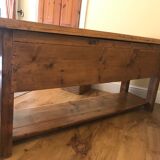 Commode victorienne de pin