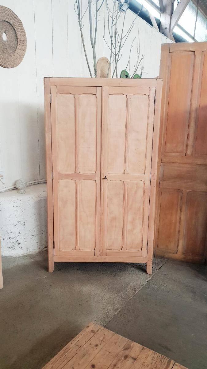 Vintage Parisian wardrobe