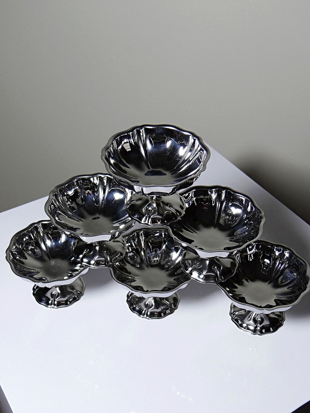 6 vintage bistro-style stainless steel dessert bowls on stands