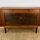 Buffet vintage du milieu du siècle