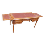 Napoleon III desk in Louis XVI style made of walnut from the late 19th century.