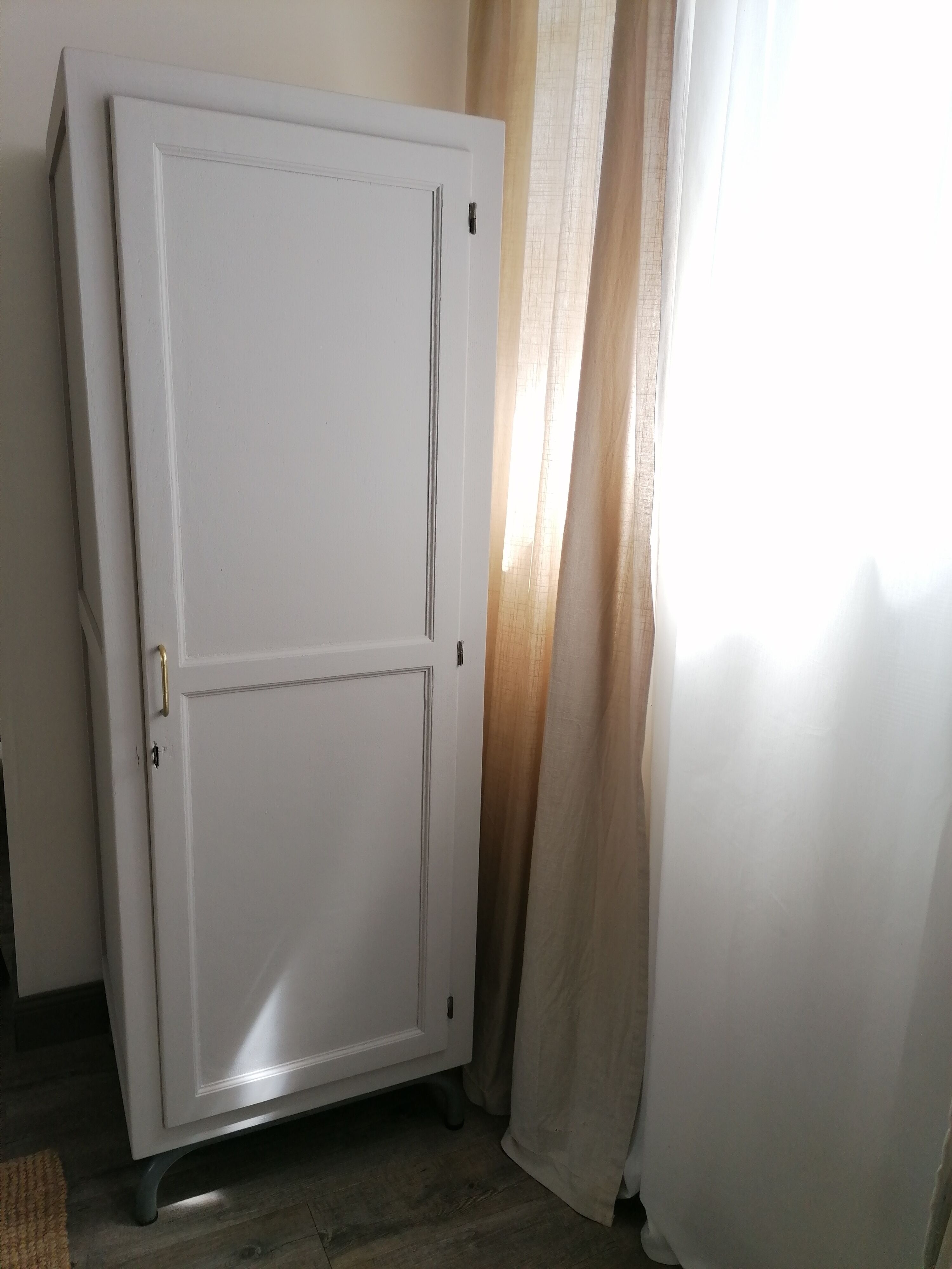 Mobilor cupboard