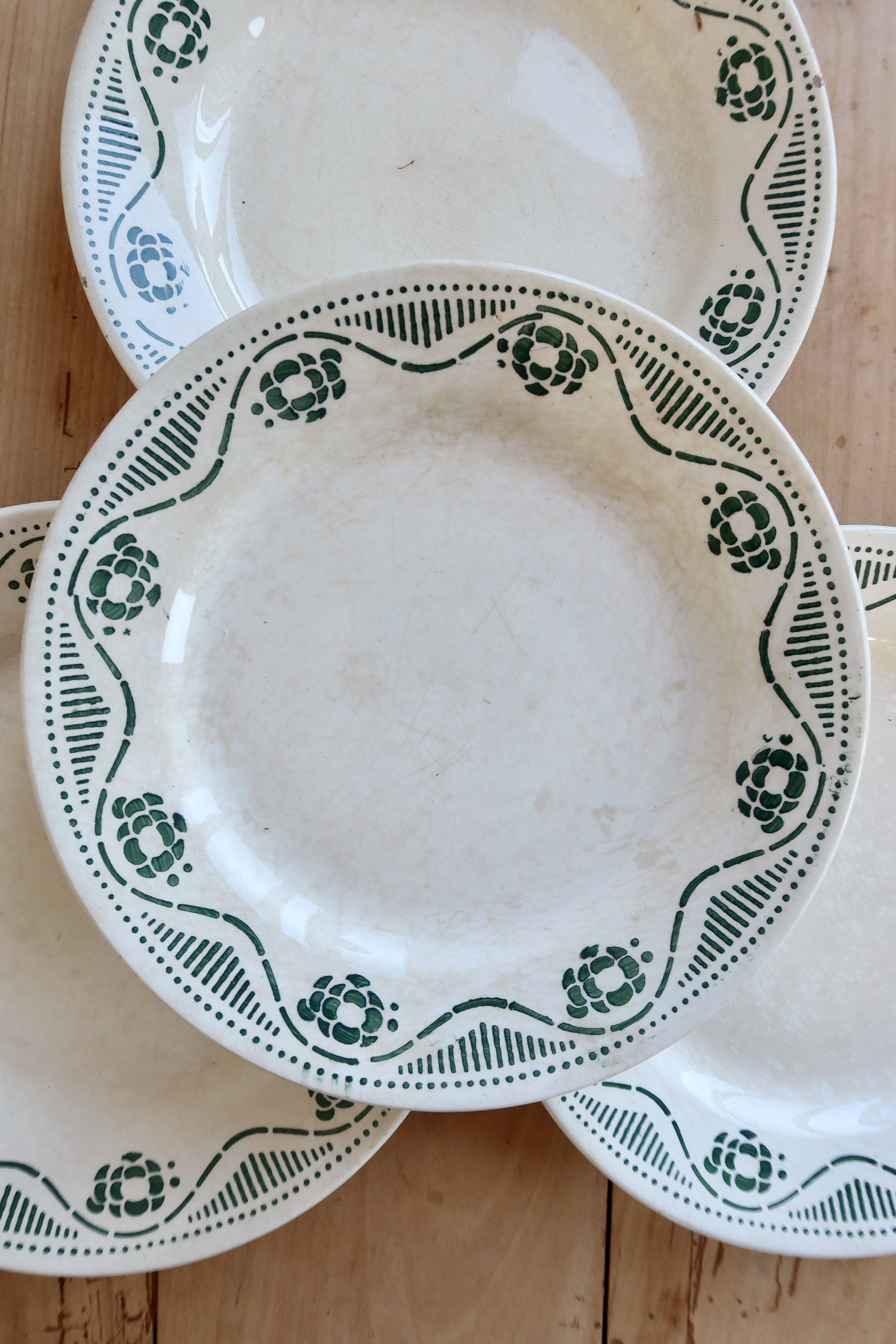 4 flat plates ironstone New Galleries Ennegé Paris - Model Ro