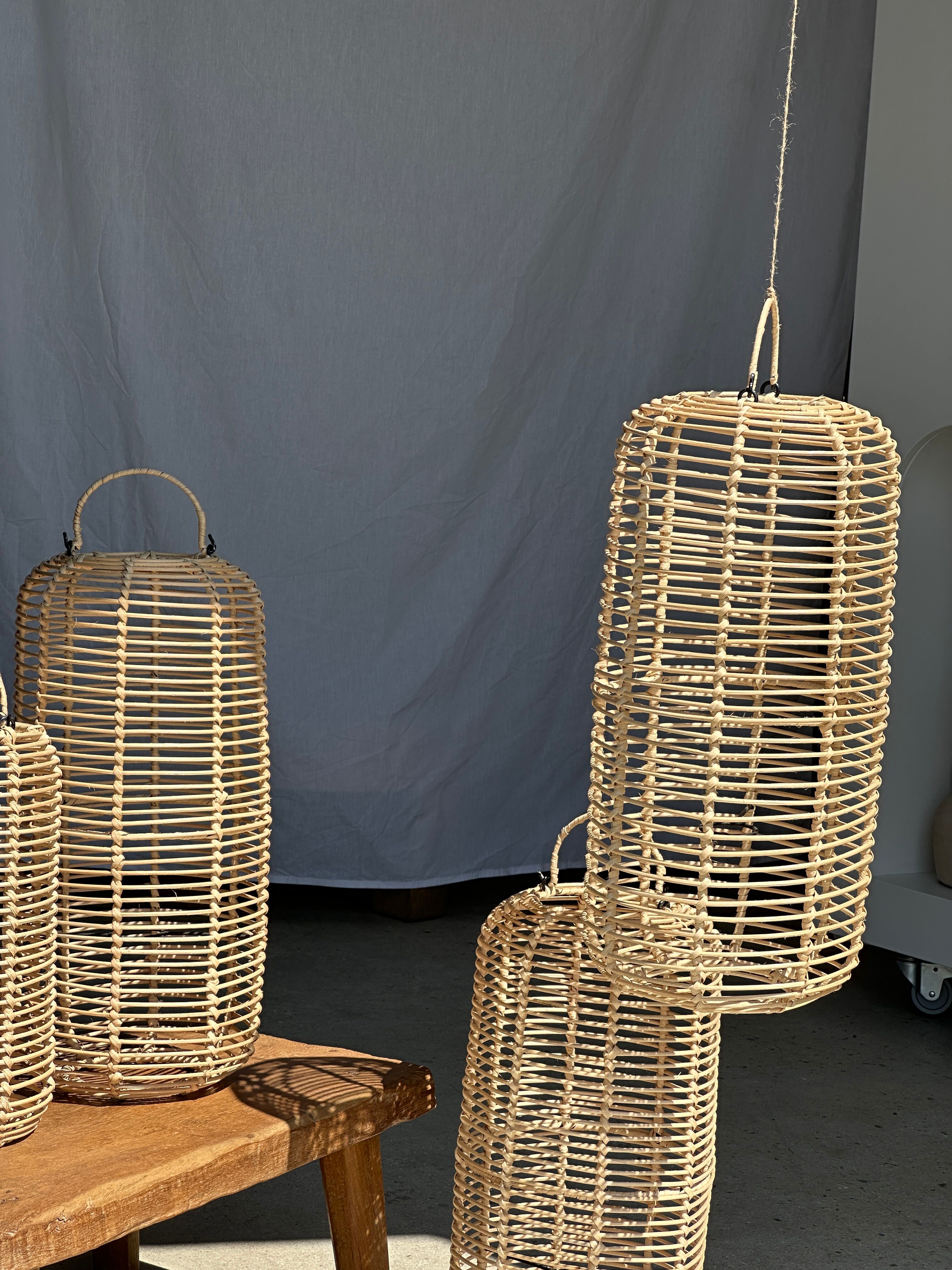 Small lantern-shaped rattan suspension H35 D15