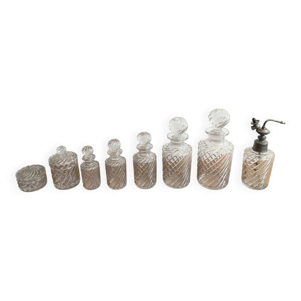 Cristal de Baccarat - important nécessaire de toilette Bambou Tors