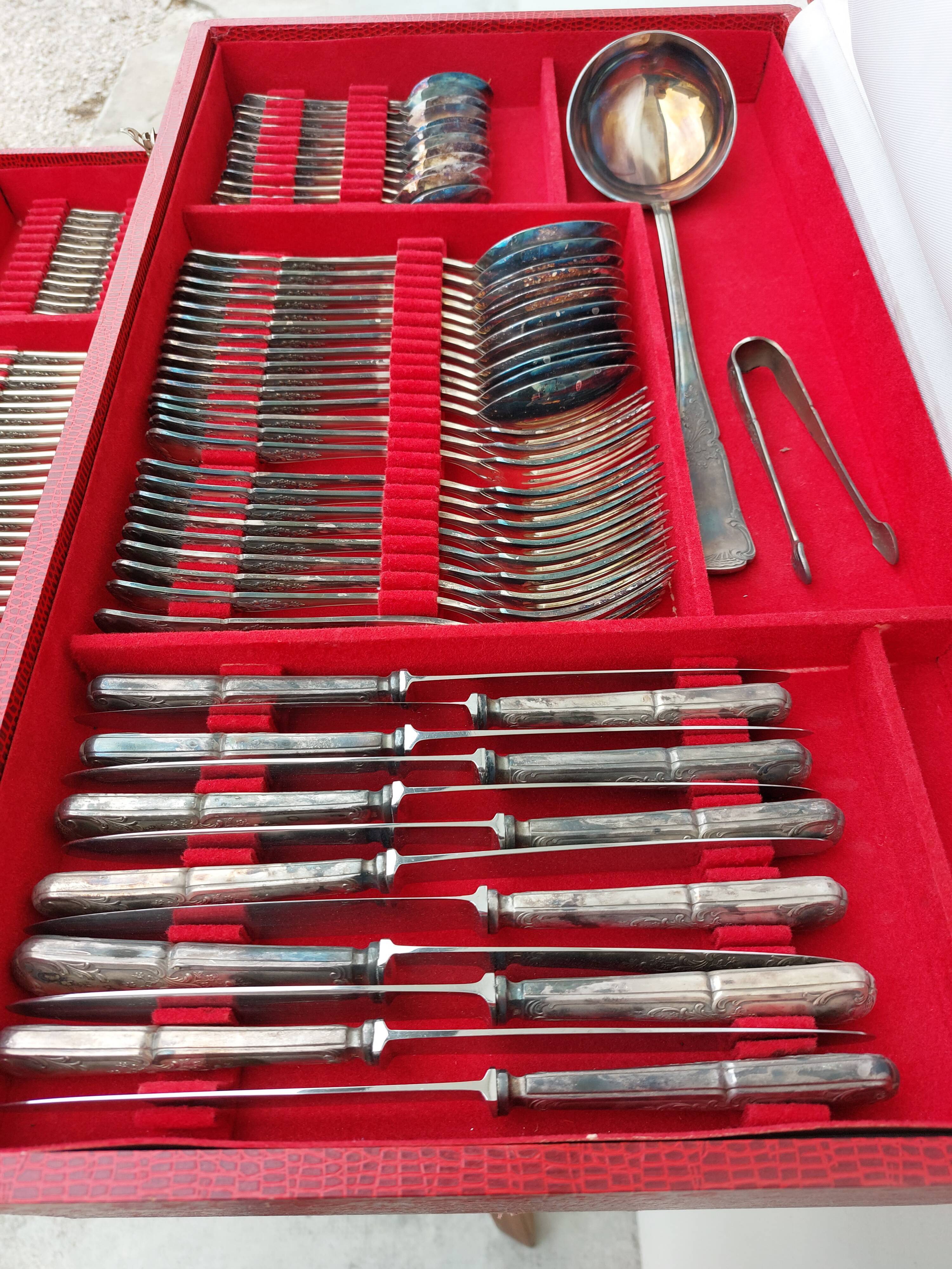 Housewife 130 pieces in silver metal goldsmith Platil