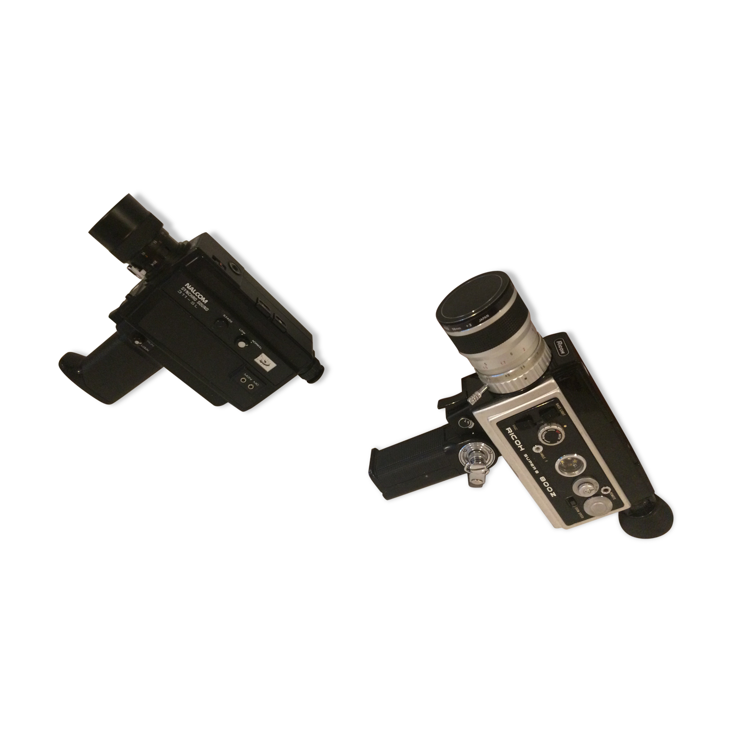 2 cameras super 8
