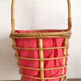 Vintage rattan worker
