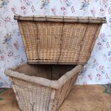 Wood and wicker basket, antique, size xxxl.