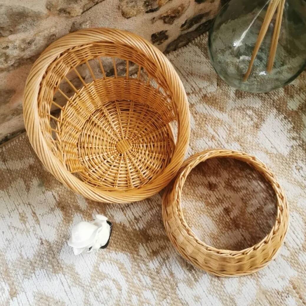 Vintage 70s rattan children's armchair