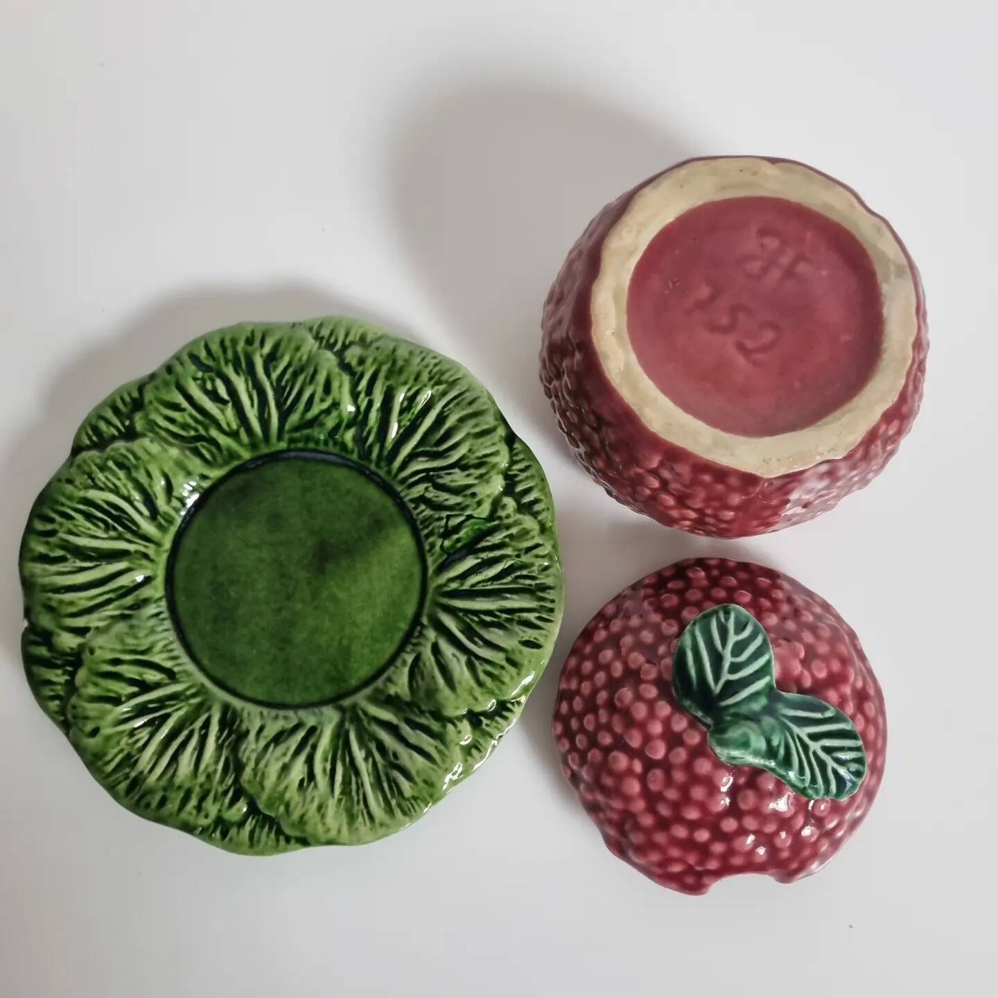 Vintage raspberry slush sugar jam pot