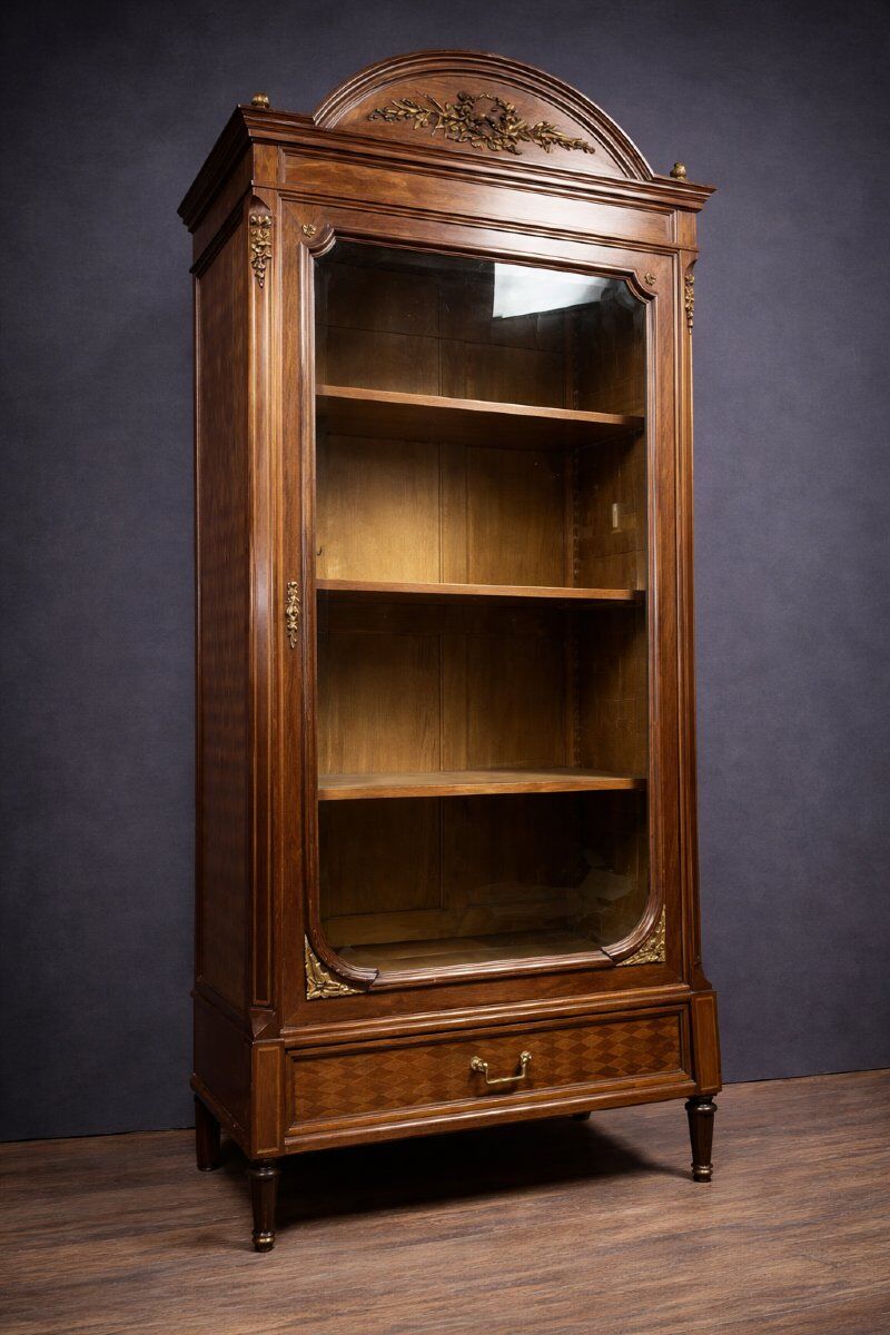 Louis XVI Parisian library in precious wood and gilded bronze