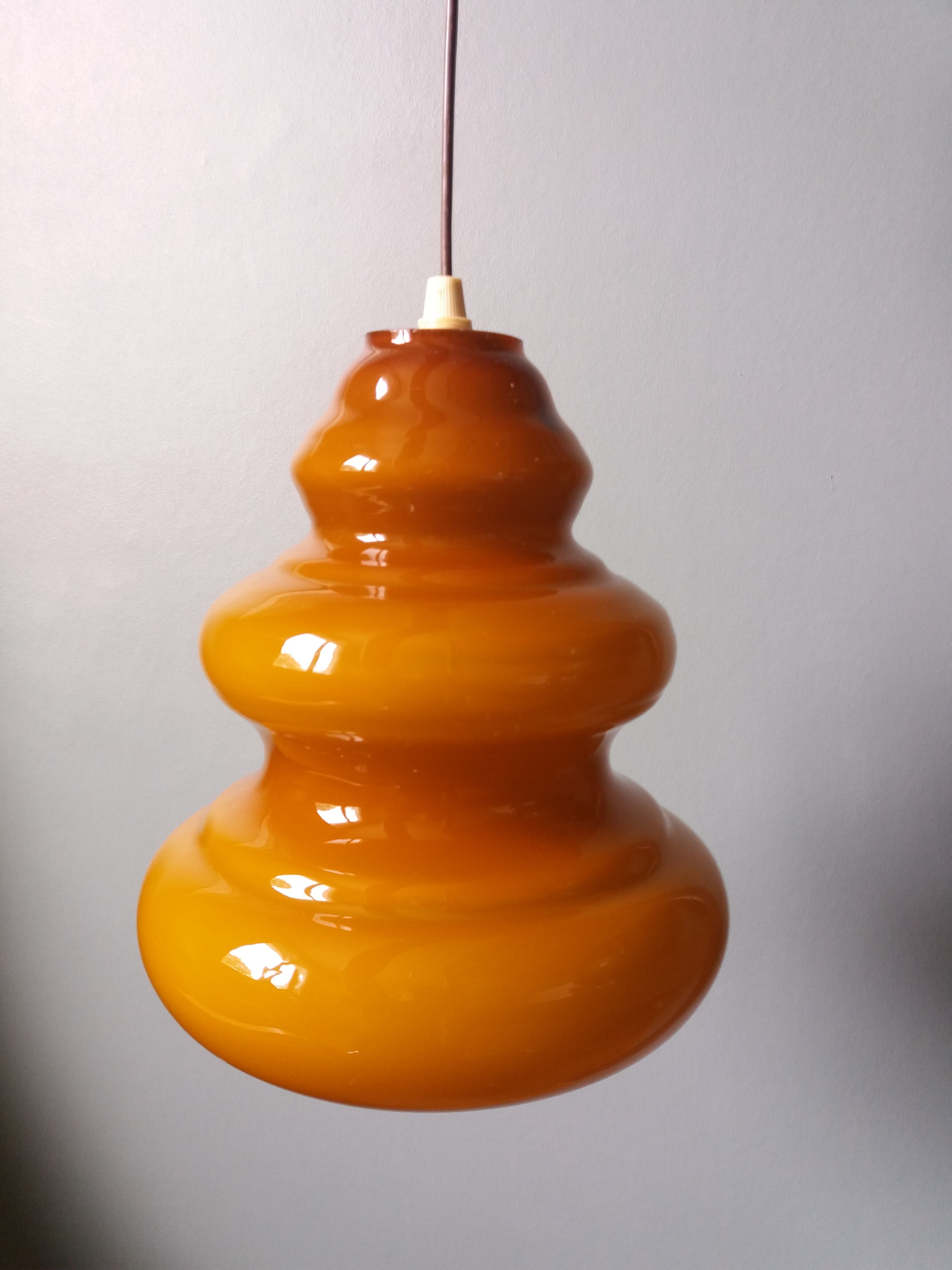 Caramel opaline glass hanging lamp