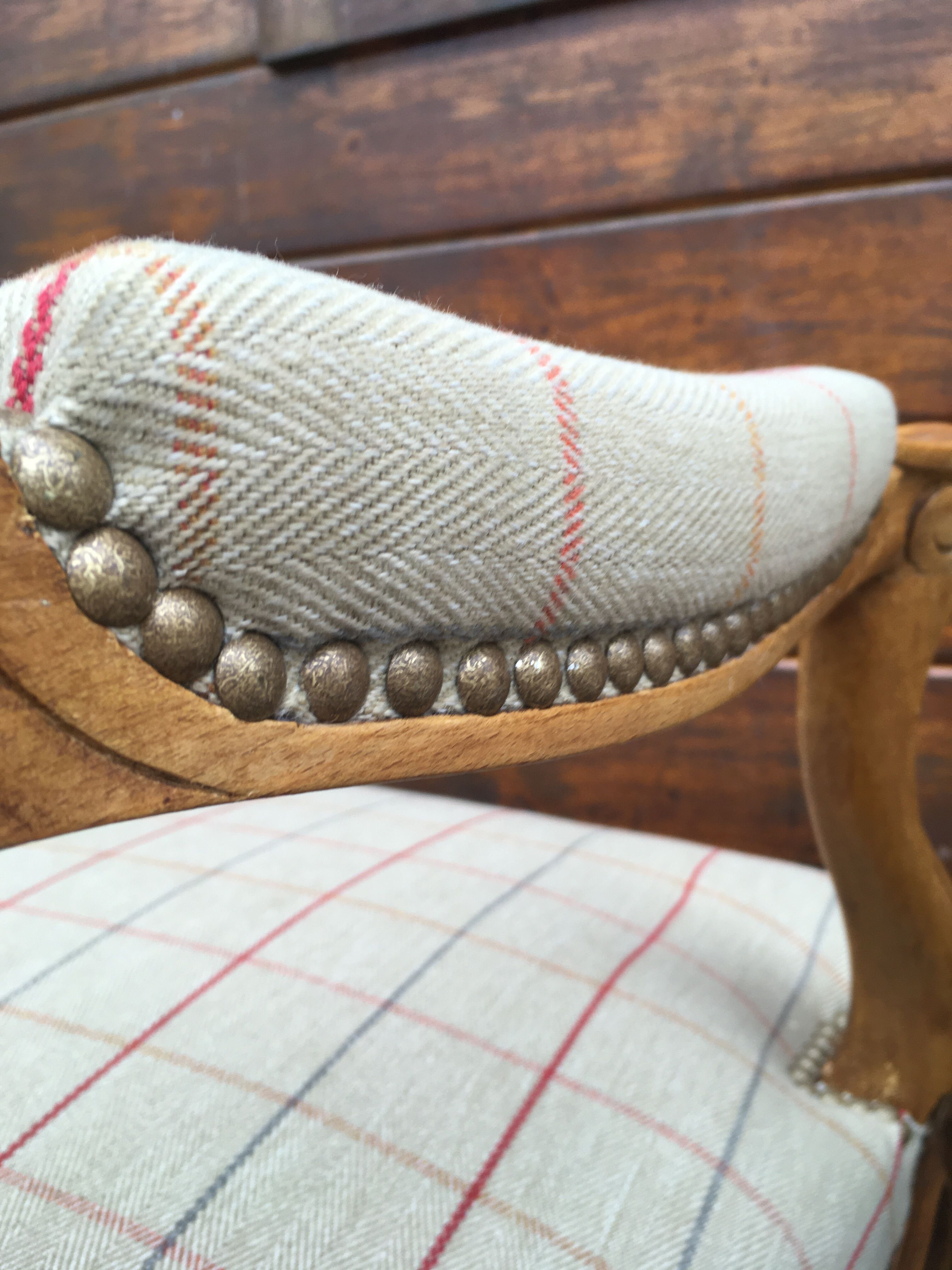 Pair of re-tapised Louis XV convertible chairs