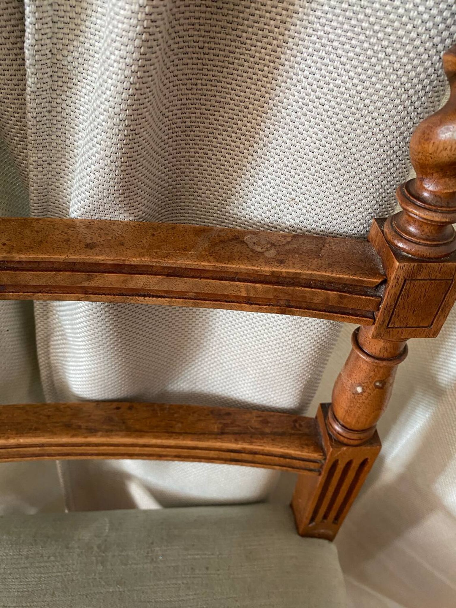 Six turned wooden chairs