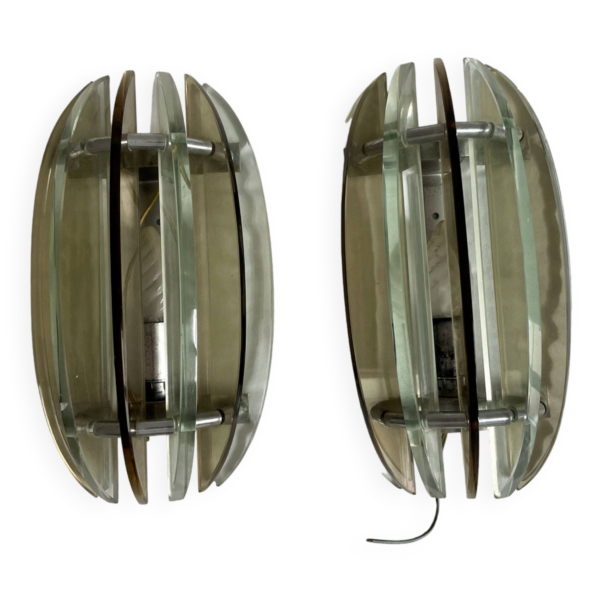 Pairs of VECA wall lights