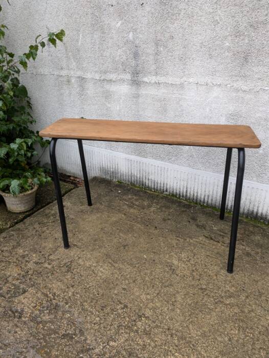 Console, table