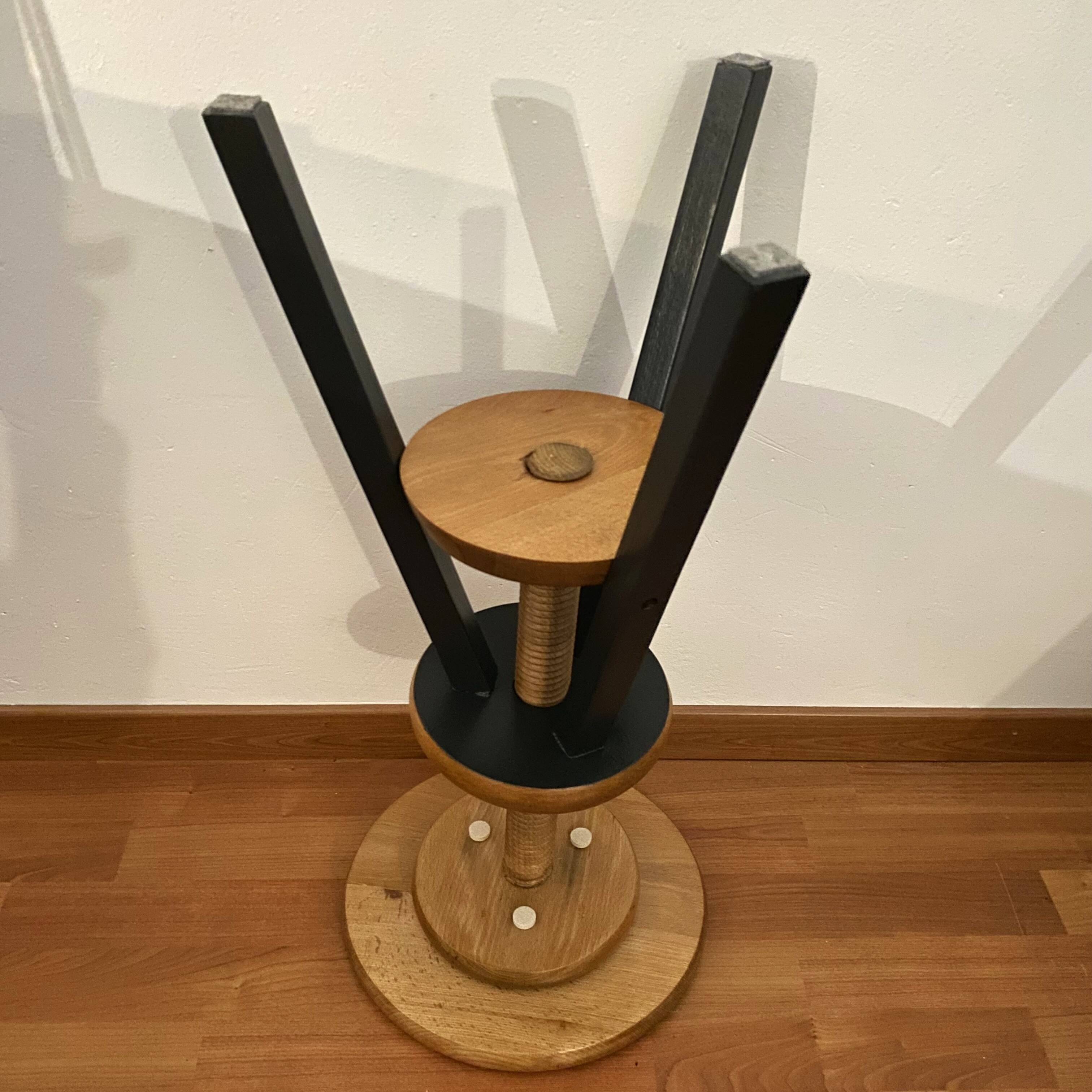Screw stool, restored