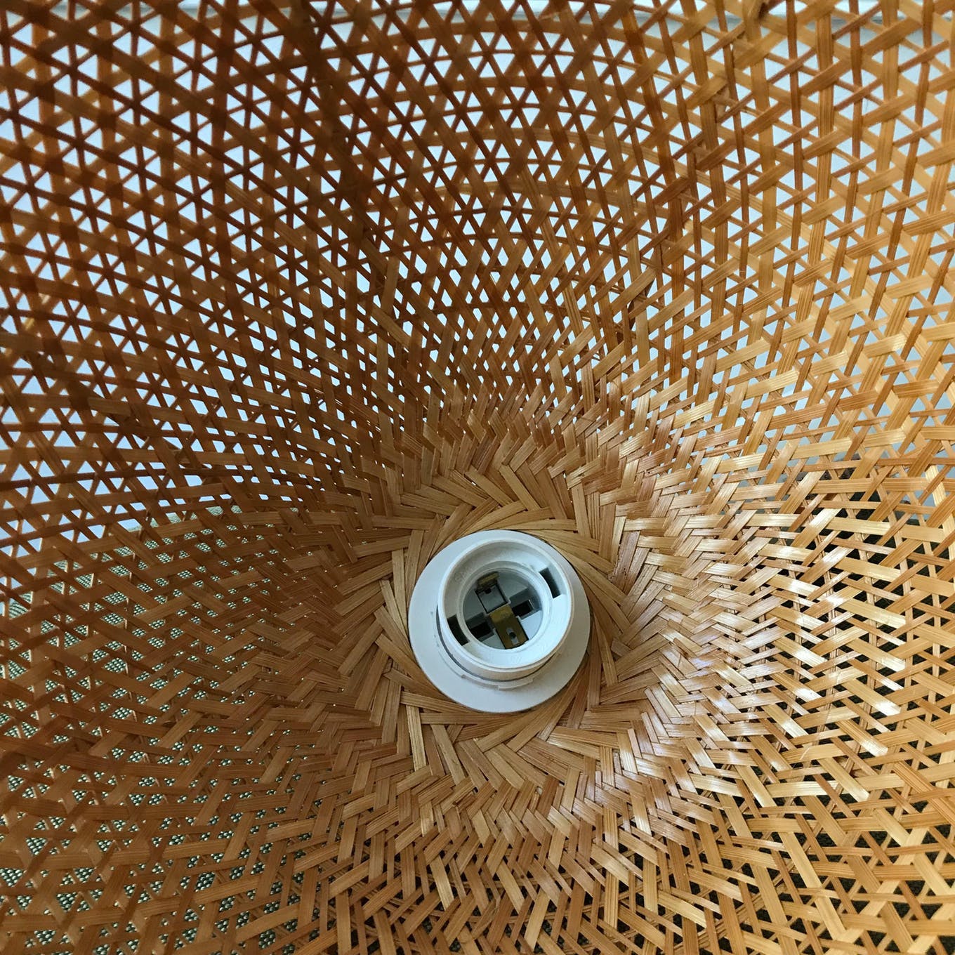 70s vintage wicker tulip hanging