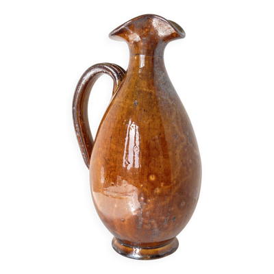 Pichet, broc ou carafe, terre de faïence blanche et alquifoux de Vallauris