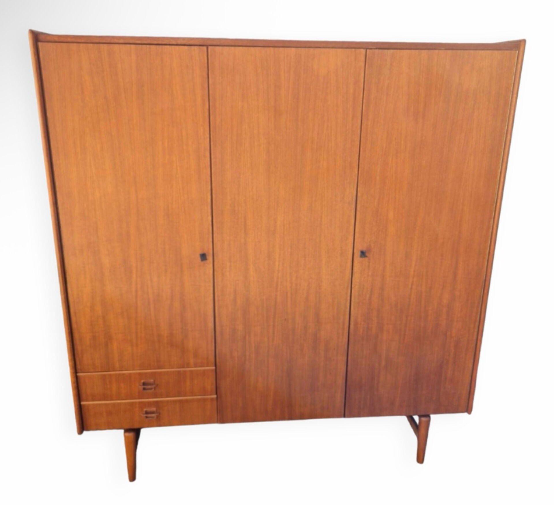 Beautiful Vintage Scandinavian Cabinet – 1970s – Teak